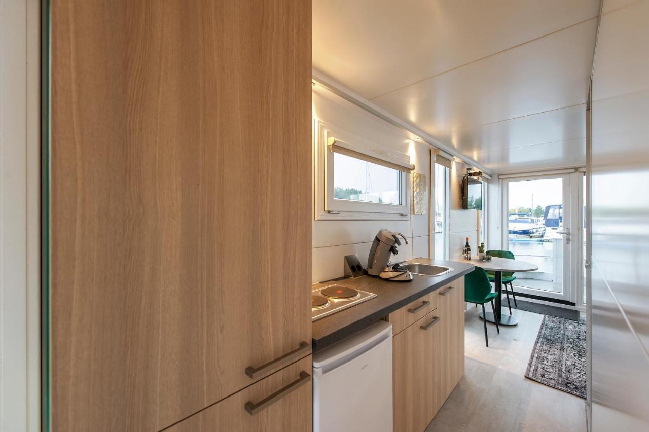 Tiny Floating House, Mallorca Holiday home